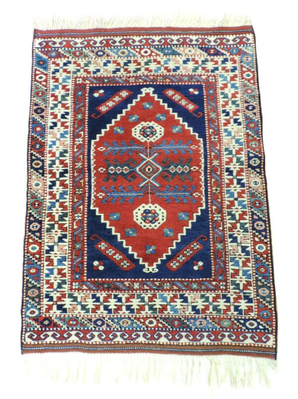 BERGAMA 150cm x 111cm Antique Rugs 3