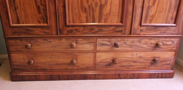 Antique Victorian Mahogany Triple Door Wardrobe - Image 6