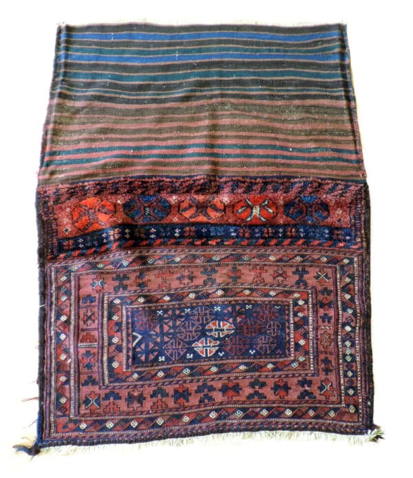 BAHTIYARI 150cm x 110cm Antique Rugs 3