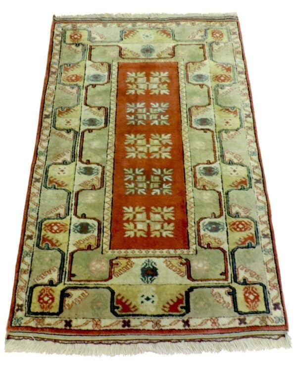 MILAS 190cm x 122cm Antique Rugs 3