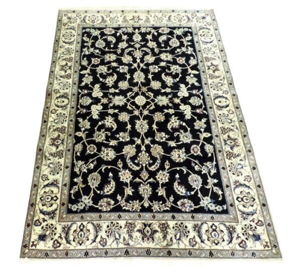 NAIN 245cm x 168cm Antique Rugs 3