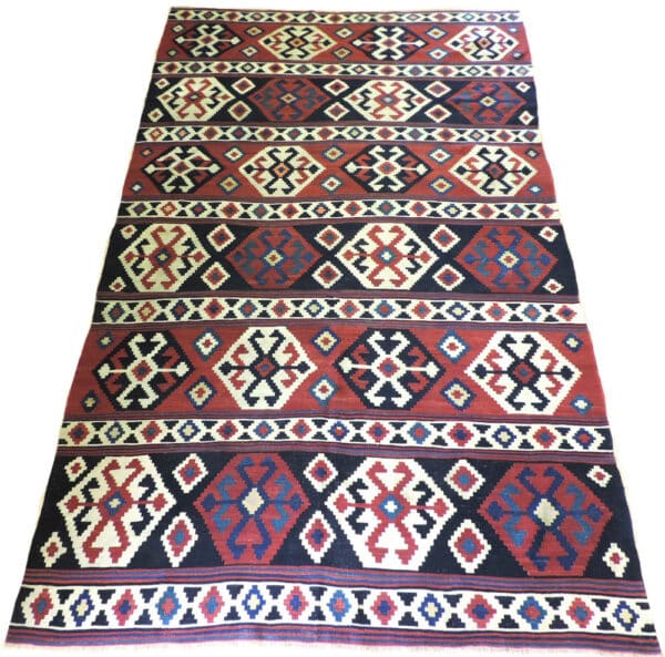 SHIRVAN KILIM 290cm x 170cm