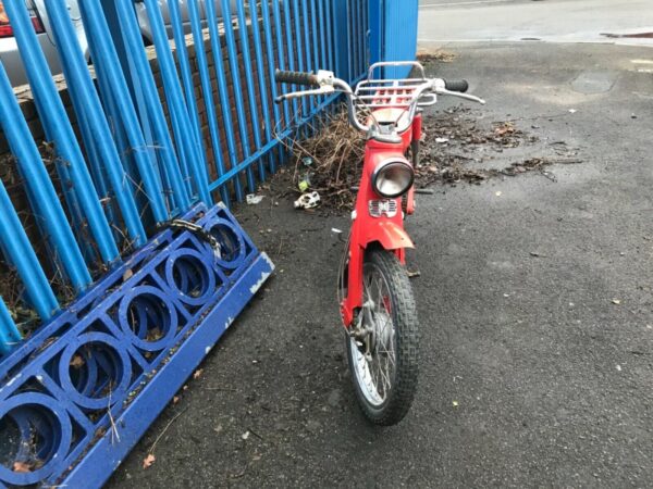 Honda C90 - Image 2