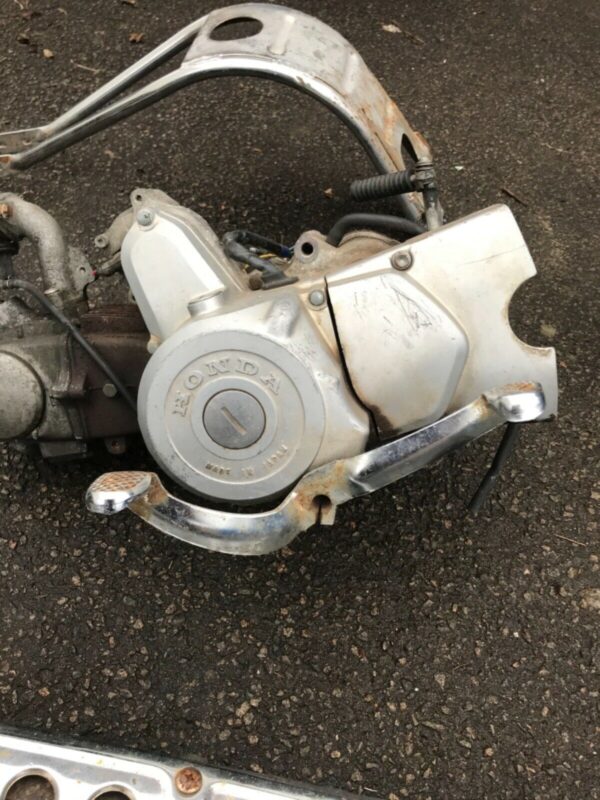 Honda C90 - Image 13
