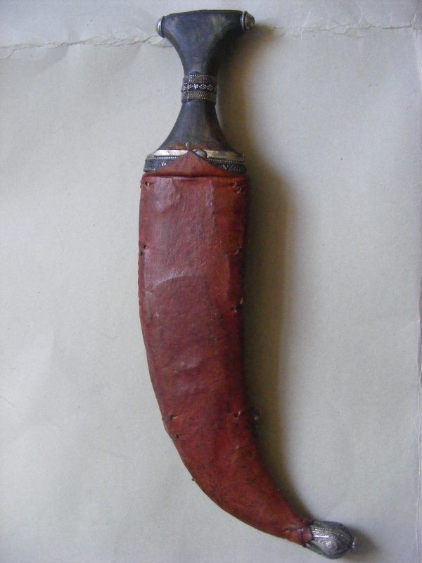 Beautiful silver Jambiya LARGE Wood Handle Steel Blade Omani Saudi Arabia - Image 2