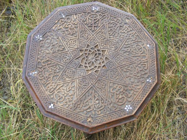 Exquisite & Rare DECAGONAL Moorish Alhambra carved table Calligraphy c1890 Islamic Alhambra Antique Furniture 4