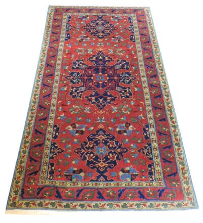 USHAK 257cm x 148cm Antique Rugs 3