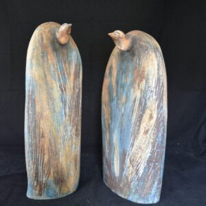 A pair of stylised Birds birds Antique Ceramics