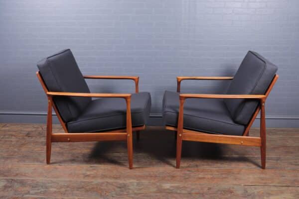 Pair of Walnut Mid Century Danish Armchairs c1960 Antique Chairs 12