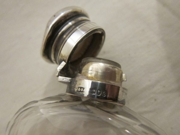 1891 London “Asprey” Silver & Cut Glass Hip Flask Antique Antique Silver 6