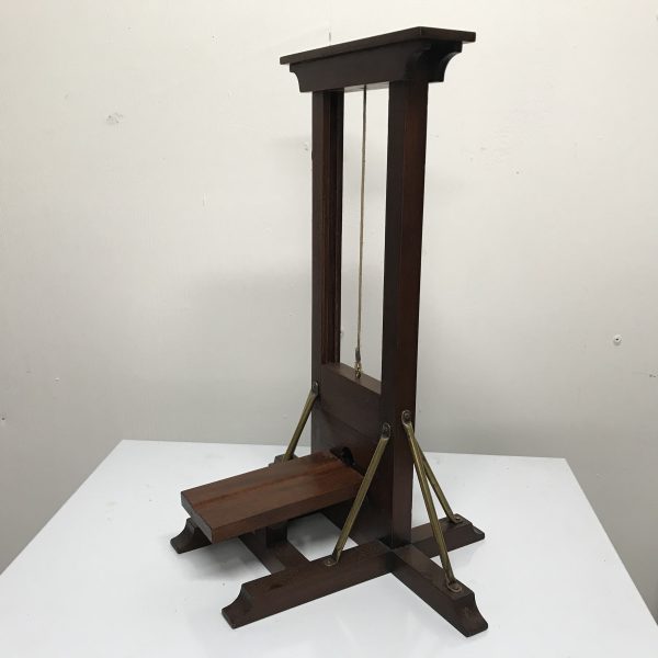 guillotine French desk top cigar cutter