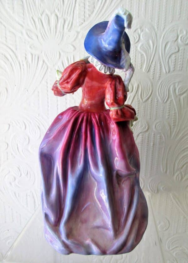 Vintage Royal Doulton English Porcelain Figurine ~ “Mariquita” ~ HN 1837 Figurine Vintage 5