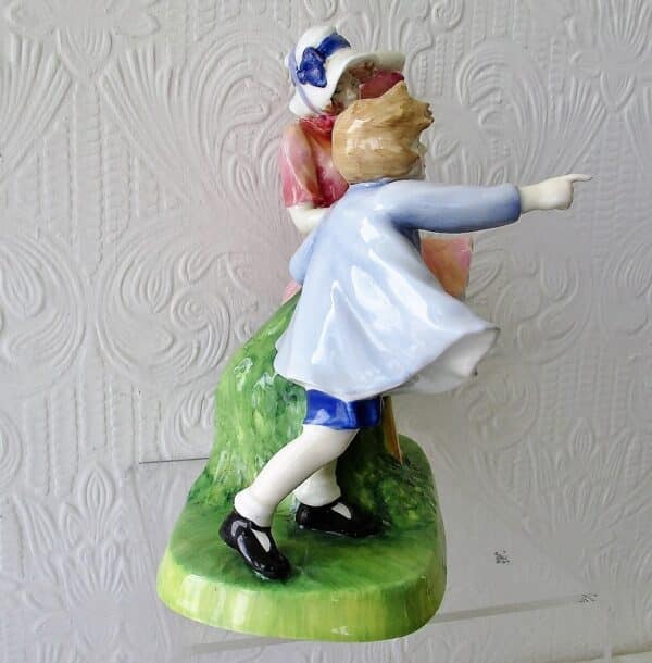 Royal Doulton English Porcelain Figurine ~ “Milestone” ~ HN 3297 Milestone Vintage 6