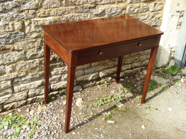 Mahogany side table circa 1770 Georgian Antique Tables 5