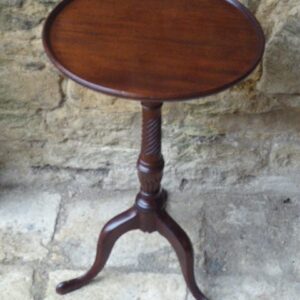 Victorian mahogany tripod table Mahogany Antique Tables