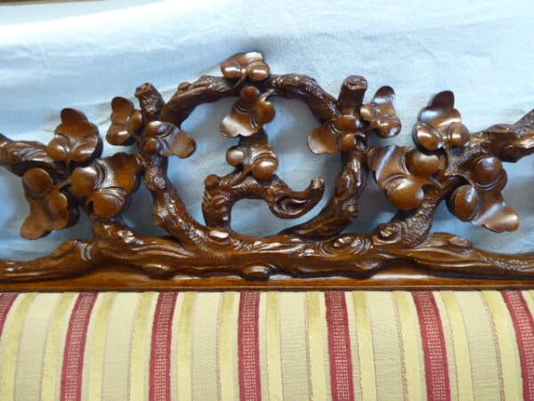 Rare Black Forest walnut window seat circa 1850 - Image 2