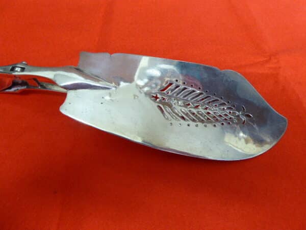 Rare Georgian sterling silver server server Antique Silver 6