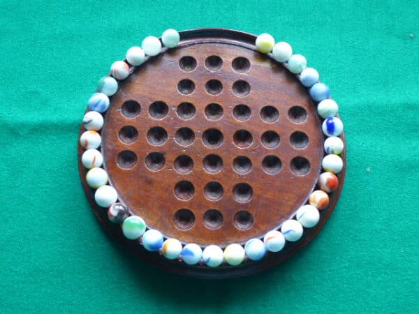 Early Victorian solitaire board - Image 3