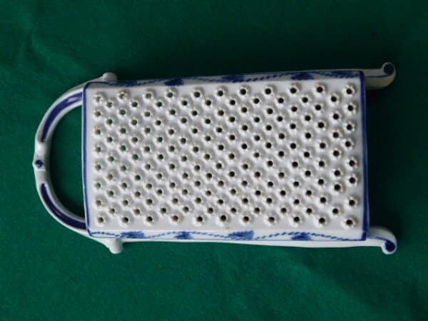 Rare ceramic grater grater Antique Ceramics 5