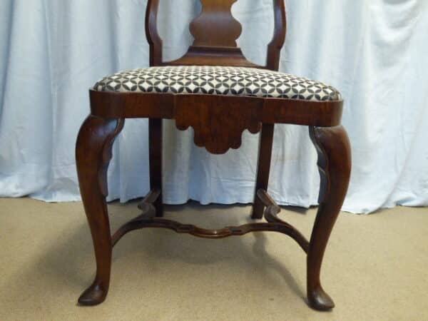 Dutch Queen Anne walnut chair circa 1720 queen anne Antique Chairs 7
