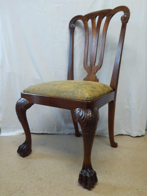 Rare Irish walnut chair circa 1730 irish Antique Chairs 5