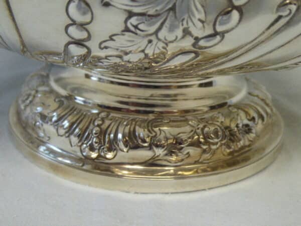 Solid silver punch bowl – 1897 London Antique Silver 6