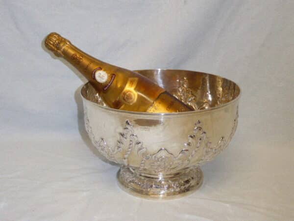 Solid silver punch bowl - 1897