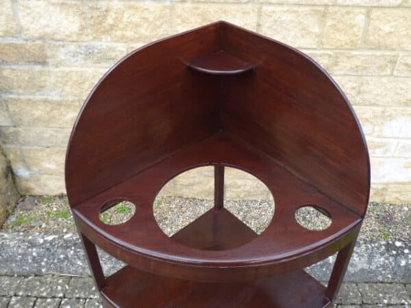 Georgian corner washstand circa 1780 - Image 2