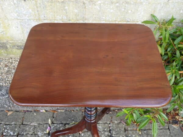 Yew tripod table circa 1820 Georgian Antique Tables 7