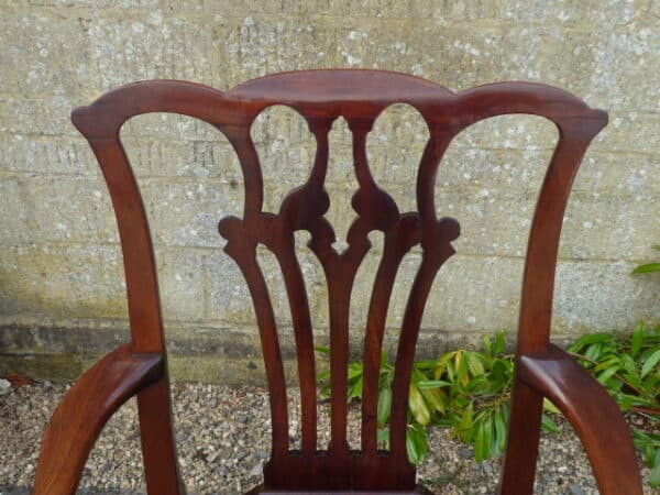 Irish mahogany armchair circa 1750 armchair Antique Chairs 7