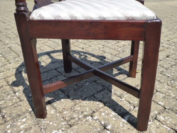Mahogany corner chair circa 1780 - Image 3