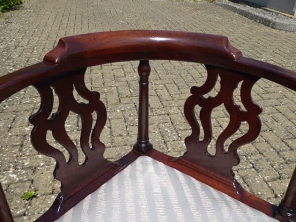 Mahogany corner chair circa 1780 - Image 4