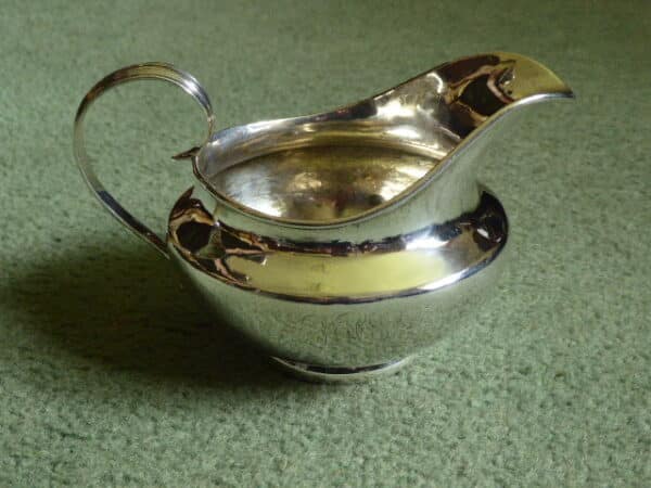 Silver cream jug London 1824
