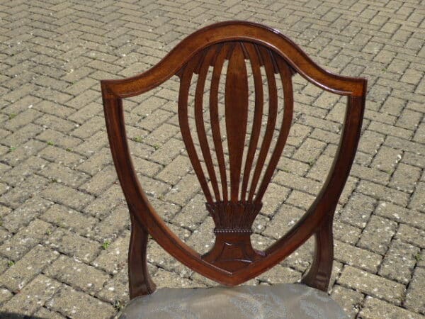 Set of 4 mahogany Hepplewhite dining chairs circa 1800 dining chairs Antique Chairs 6