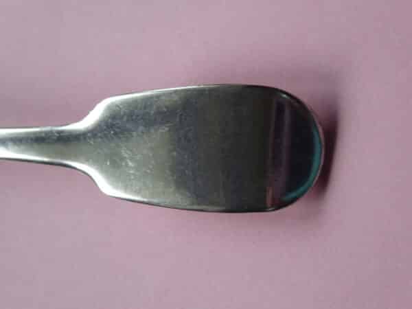 Silver dessert spoon - 1833 by Robert Hennell - Image 2