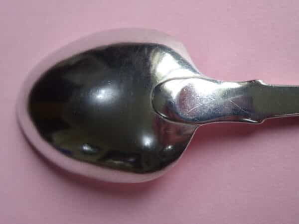 Silver dessert spoon - 1833 by Robert Hennell - Image 4
