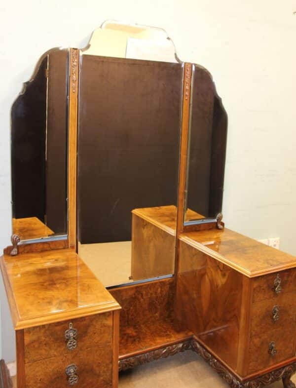 Superb Antique Burr Walnut Triple Mirror Dressing Table. - Image 10