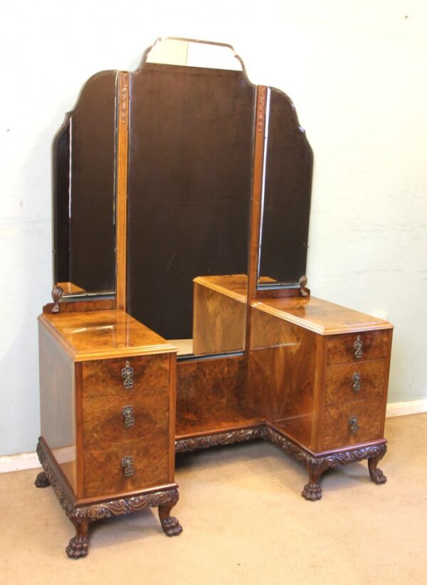 Superb Antique Burr Walnut Triple Mirror Dressing Table. - Image 11