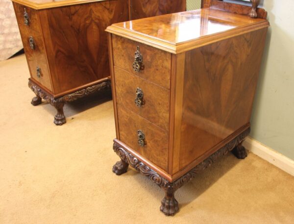 Superb Antique Burr Walnut Triple Mirror Dressing Table. - Image 4