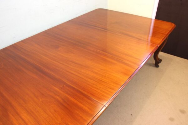Antique Victorian Large Mahogany Extending Dining Table - Image 3