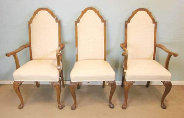Antique Set of Eight Queen Anne Style Walnut Dining Chairs - Image 2