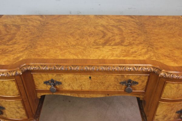 Antique Serpentine Shaped Burr Walnut Side Table - Image 6