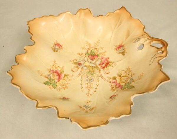 Antique Leaf Shape Crown Devon Serving Dish - Image 2
