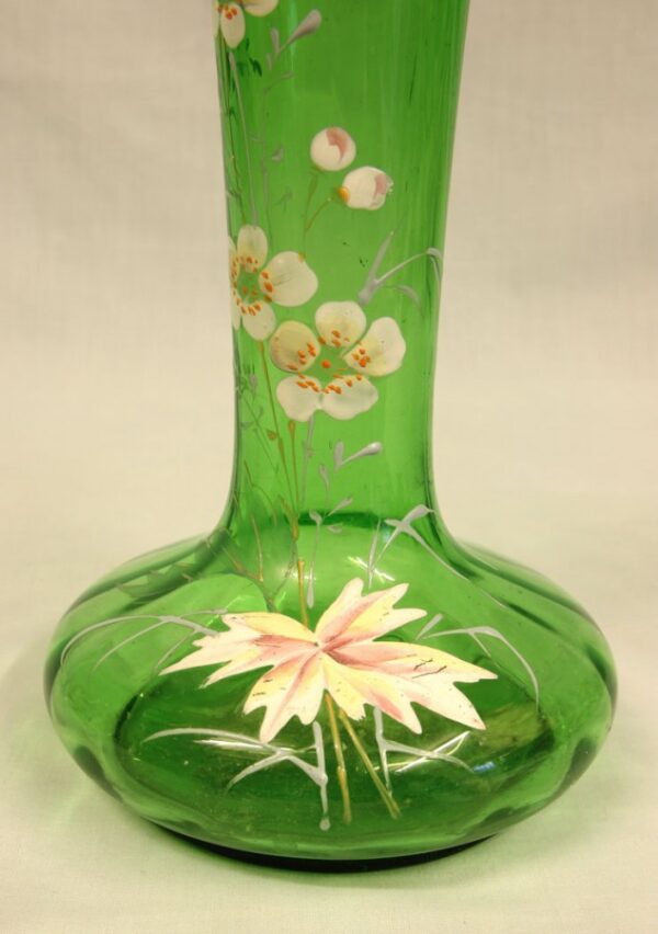 Antique Decorated Green Glass Shaped Vase Antique Antique Vases 7