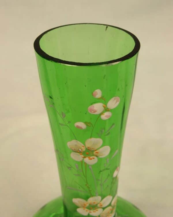 Antique Decorated Green Glass Shaped Vase Antique Antique Vases 8