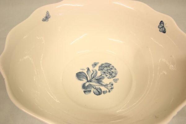Antique Style Blue & White Bowl. - Image 4
