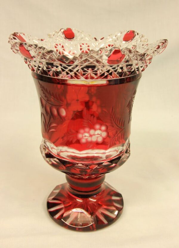 A Lovely Heavy Ruby Cut Glass Vase cut glass Antique Vases 4