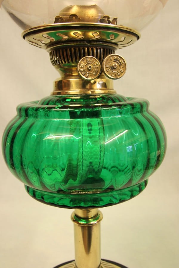 Antique Victorian Green Glass Oil Lamp & Shade Antique Antique Lighting 5