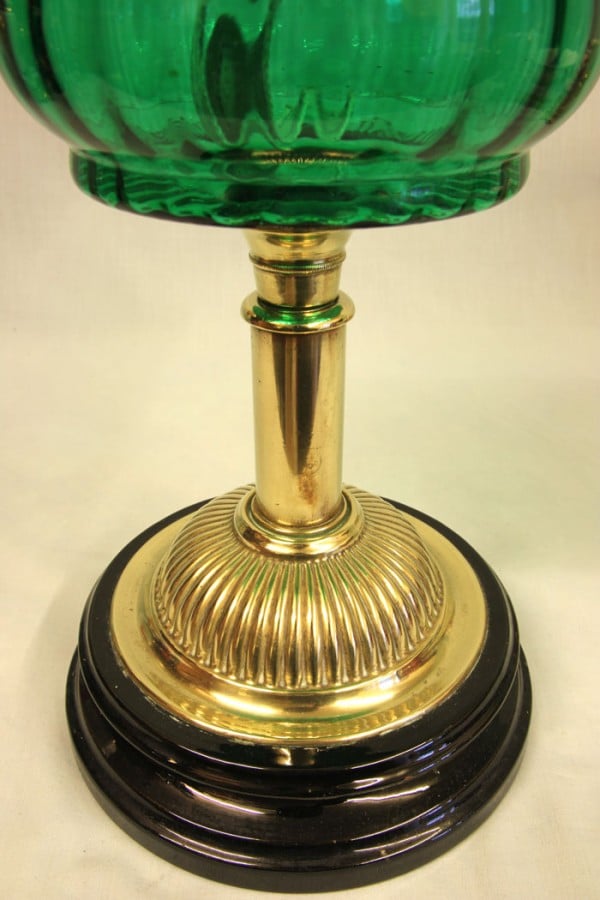 Antique Victorian Green Glass Oil Lamp & Shade Antique Antique Lighting 6