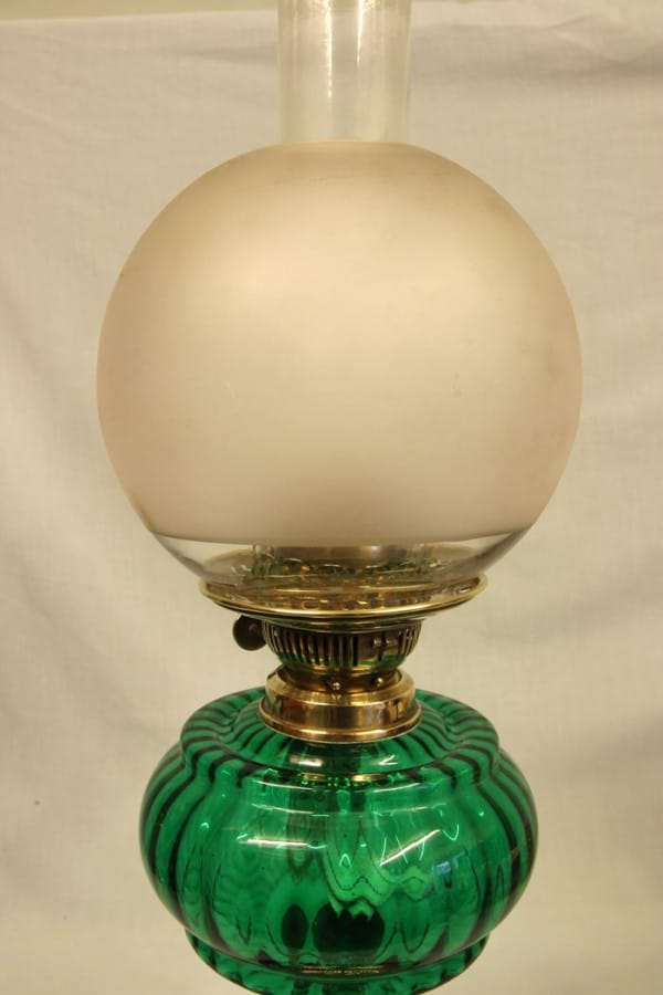 Antique Victorian Green Glass Oil Lamp & Shade Antique Antique Lighting 7